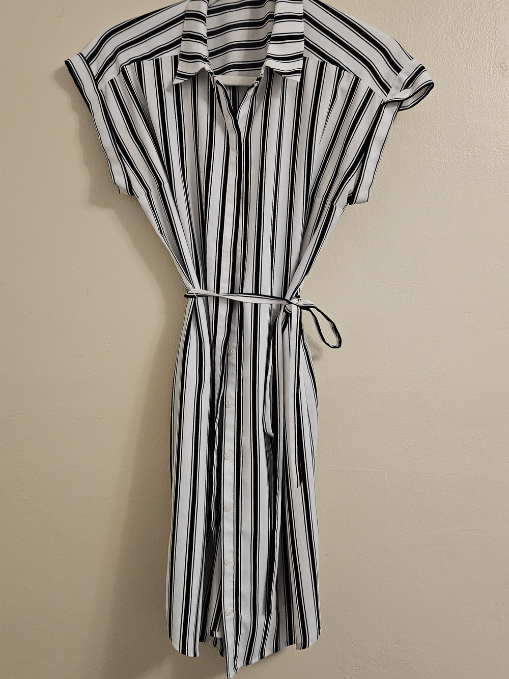 Express Black and White Vertical Stripe Midi Shirt Dress